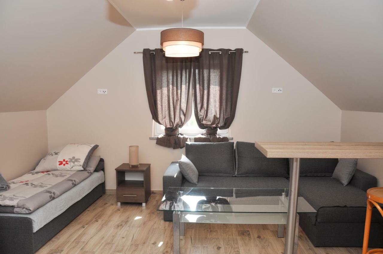 Ferienhaus Holiday Home Domki Raj Jarosławiec Exteriör bild