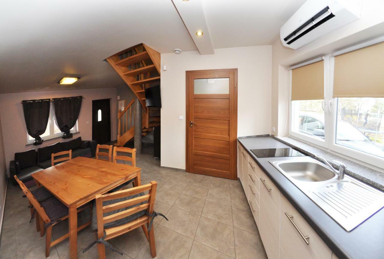 Ferienhaus Holiday Home Domki Raj Jarosławiec Exteriör bild